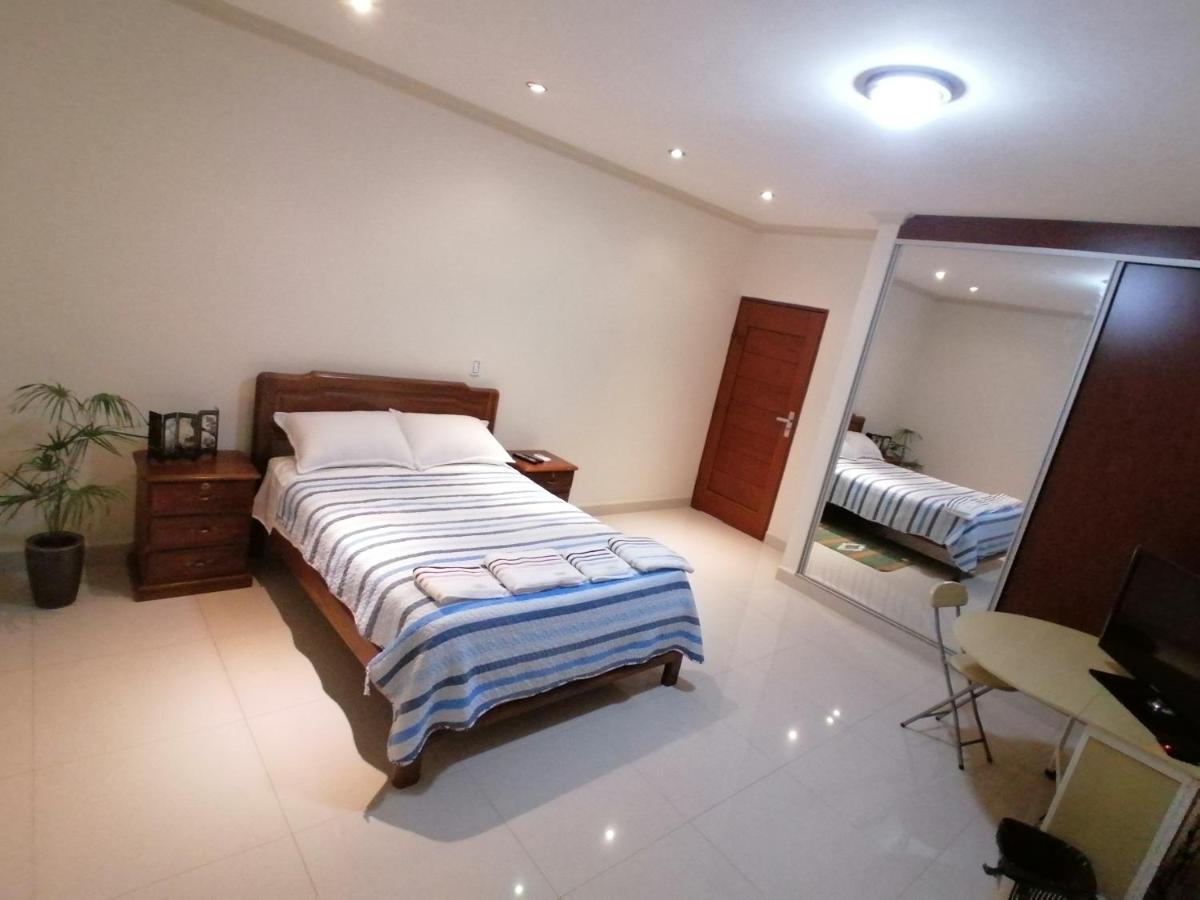 El Prado Bed & Breakfast ซานตาครูซเดอลาเซียร์รา ภายนอก รูปภาพ